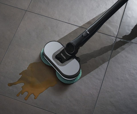 Εικόνα της MIELE Triflex HX3 Plus Aqua Μαύρο Σκούπα Stick